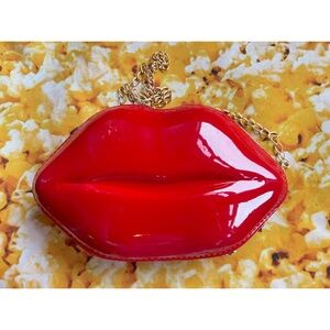 NEW red lips purse sexy purse